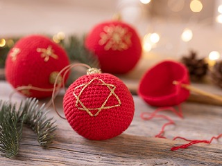 Christmas baubles - Crochet