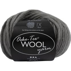 Wool yarn