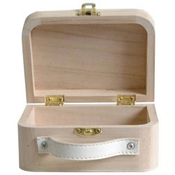 Wooden case to decorate