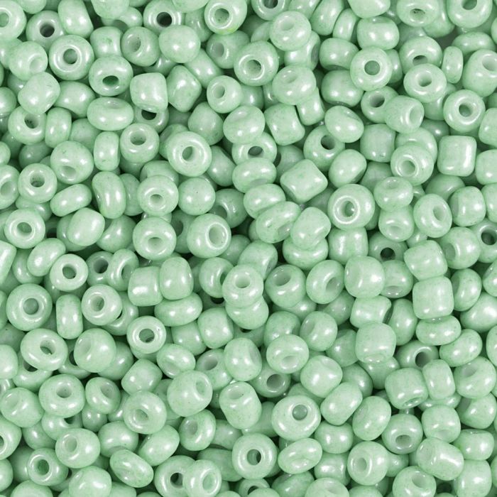 Rocaille seed beads, dia. 3 mm, size 8/0, hole size 0,6-1,0 mm, light green, 25 g/ 1 pack