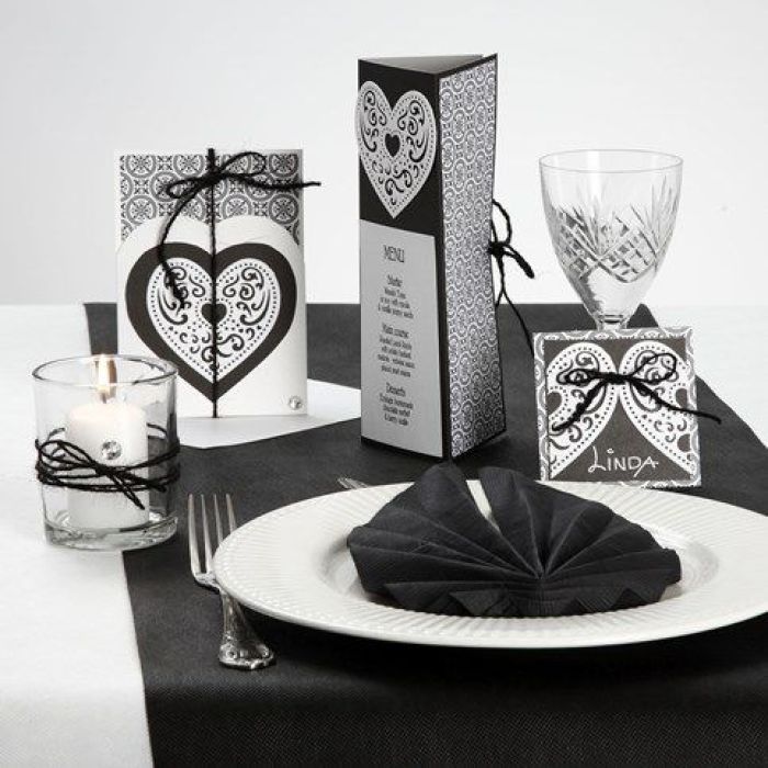 A Card Series with Design Paper, a Filigree Heart & Natural Hemp