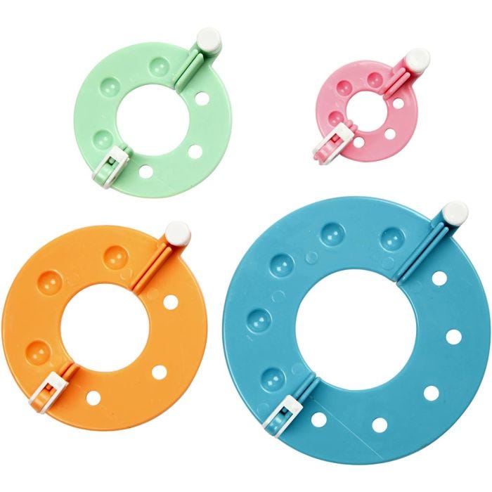 Pom-Pom Makers, 3,5+5,5+7+9 cm, 4pc/ 1 set