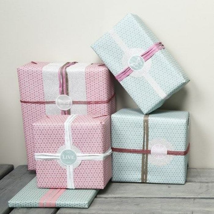 Gift Wrapping with Decorations from Vivi Gade “Skagen” Design