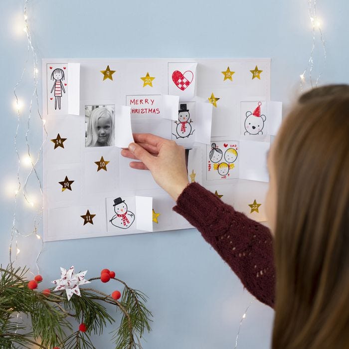 Make your own Christmas Calendar with Drawings, Stickers and Pictures