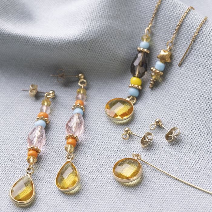 Earrings with Cabochon Jewellery Pendants, Glass Beads, faceted Bead and Spacer Beads