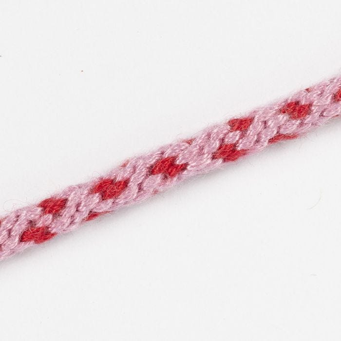 How to braid a dot pattern on a kumihimo knotting disc