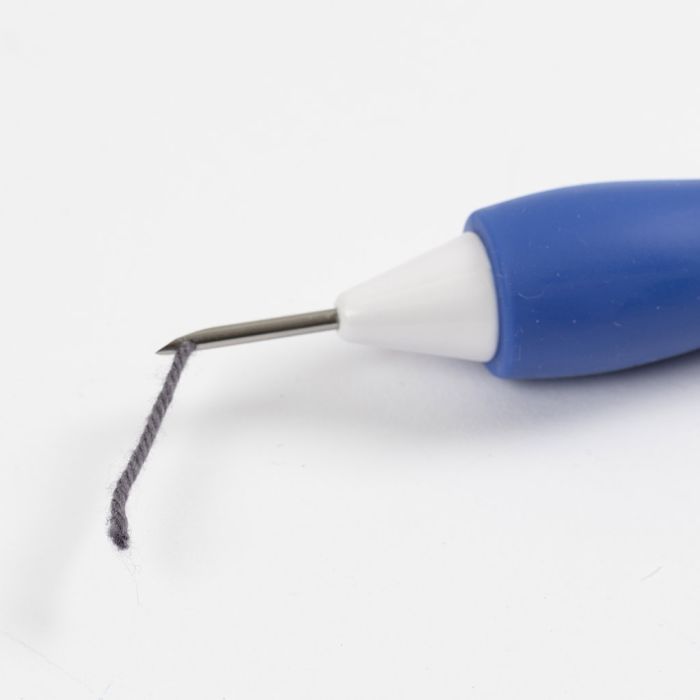 How to thread a punch needle