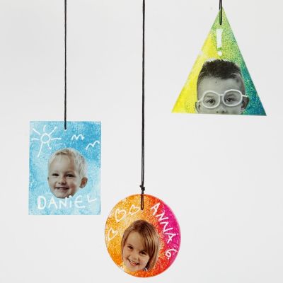 Glass Plate hanging Decorations decorated with Prints