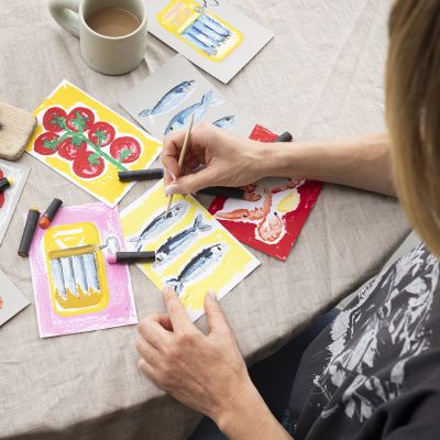 How to make a card with oil pastels