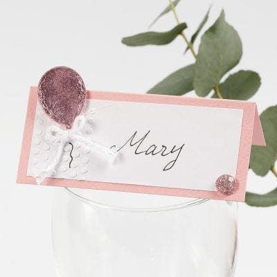 A Place Card with a Balloon decorated with Deco Foil