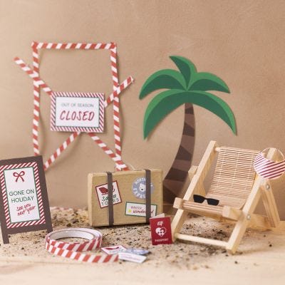 The elf goes on holiday