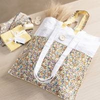 Folding shopping bag