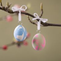 Marbled Easter eggs in Silk Clay®