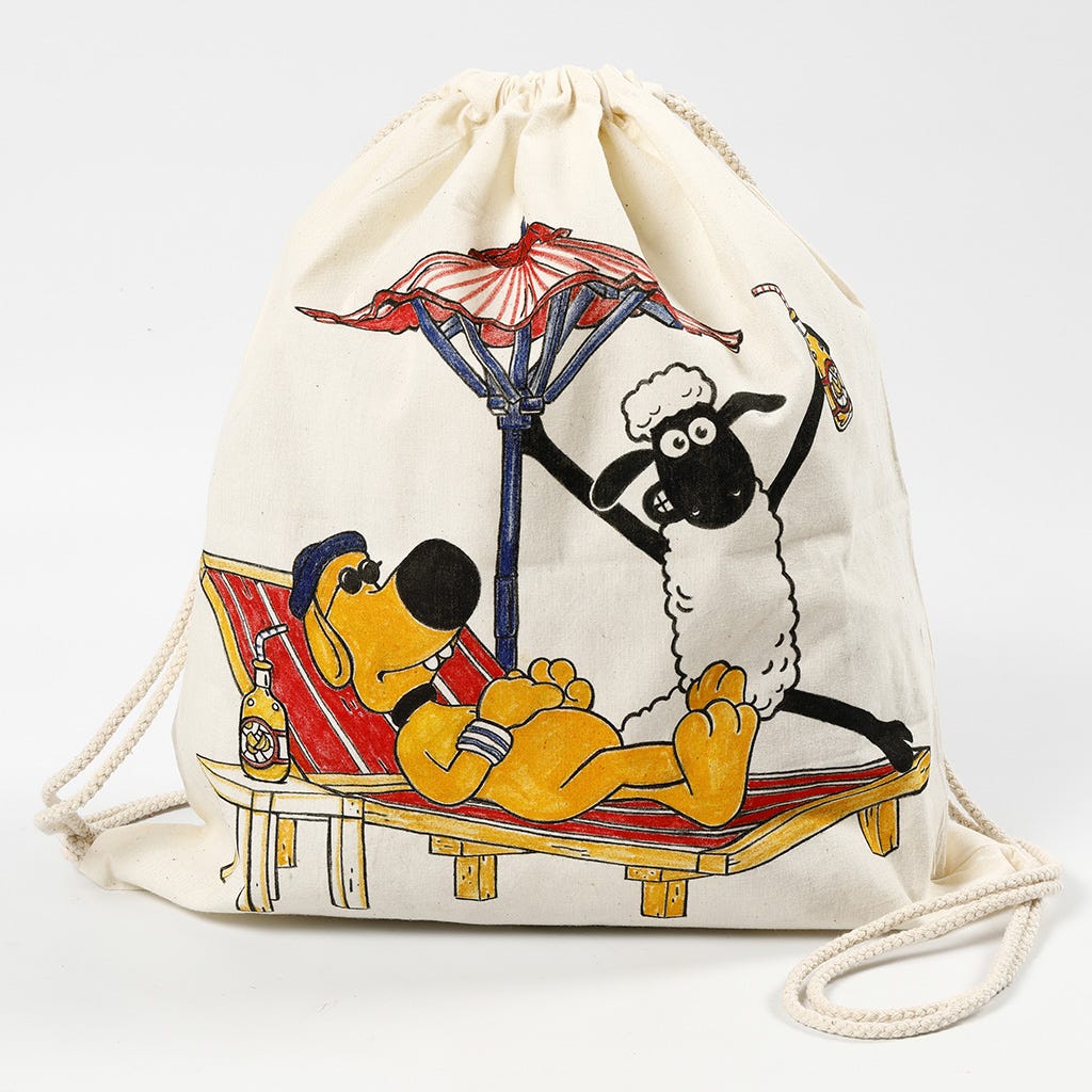 Shaun the sheep luggage bag 2025
