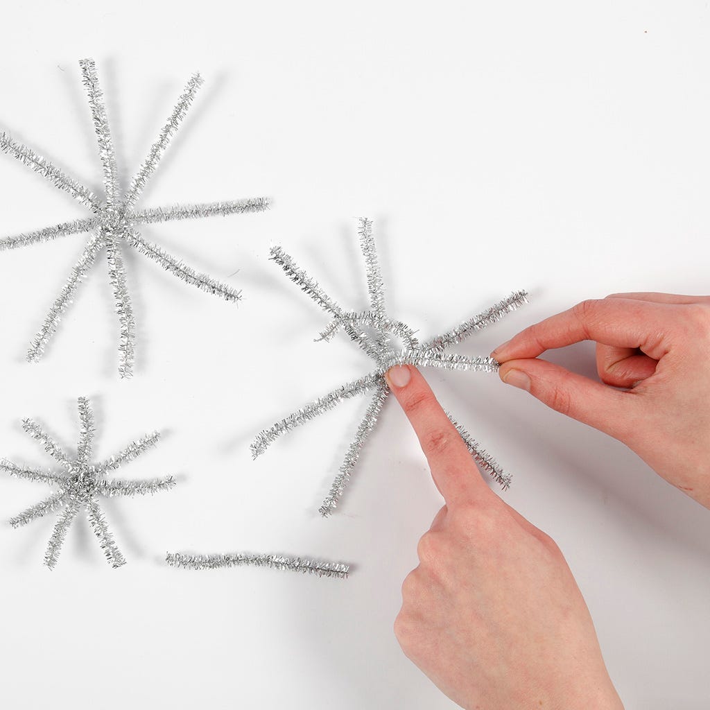 Pipe cleaner snowflakes with beads for hanging